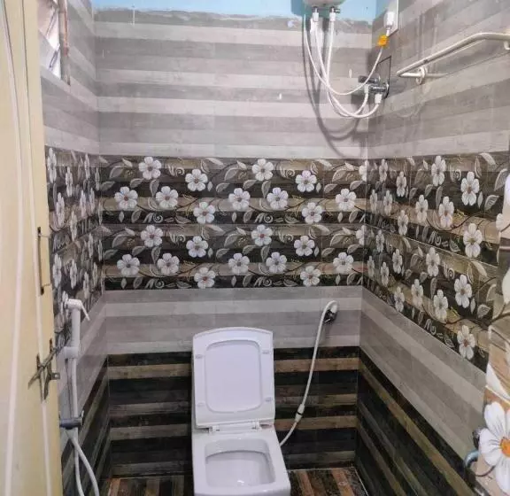 Oyo Hotel Vgs Lodge