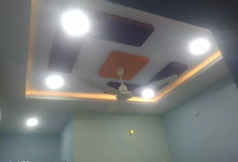 Oyo Hotel Vgs Lodge