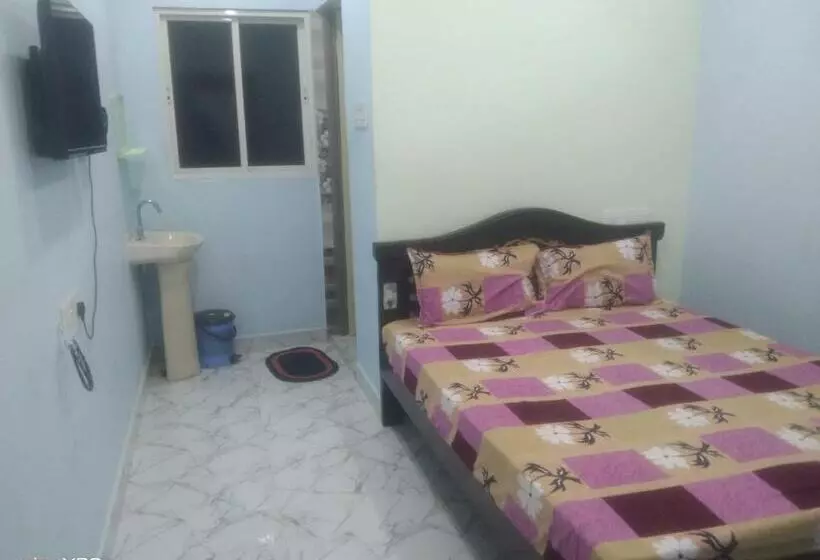 Oyo Hotel Vgs Lodge