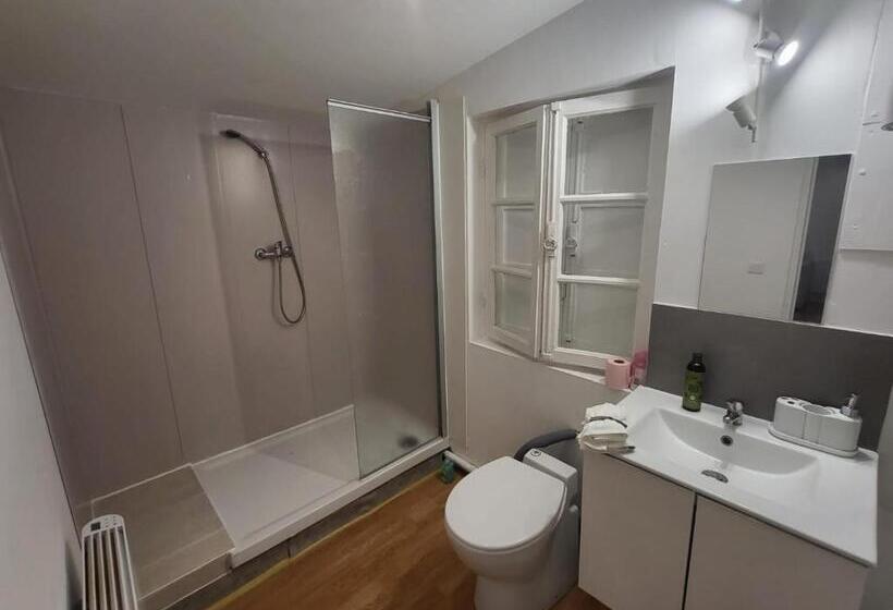 بنسيون Cabane Pas Loin De La Plage