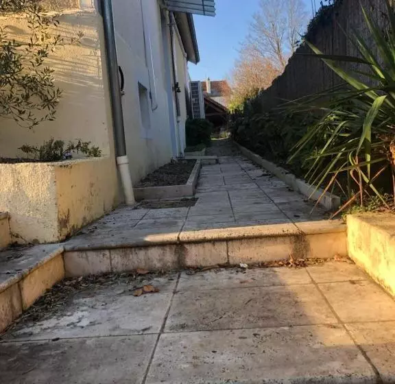 ペンション Chambre Double Avec Salle De Bain Privative