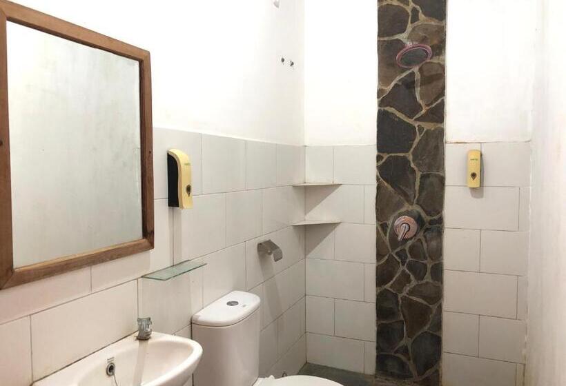 ペンション Gania Guest House