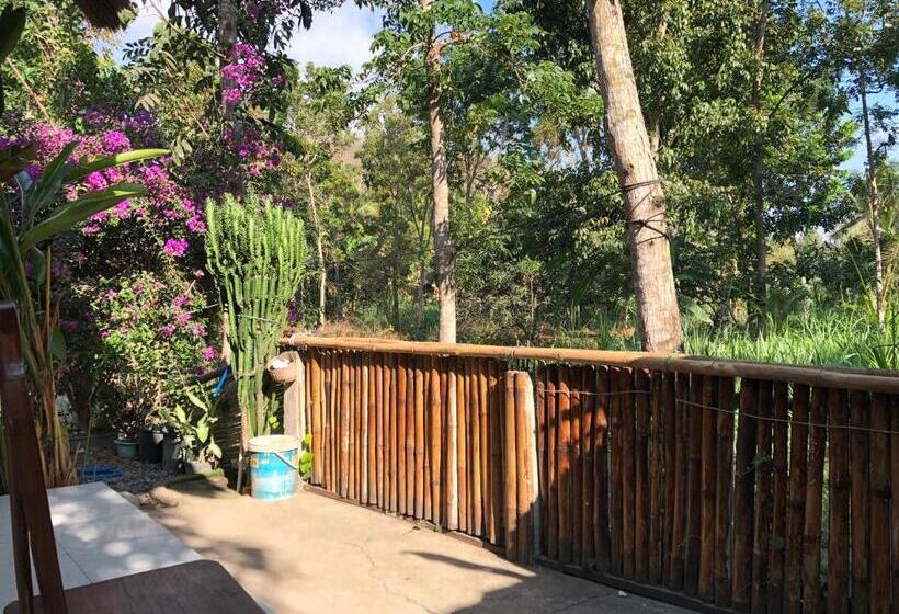 ペンション Gania Guest House