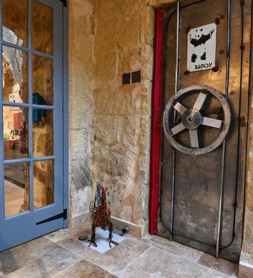 پانسیون Il Luzzu   More Room For You!