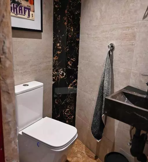 پانسیون Il Luzzu More Room For You!