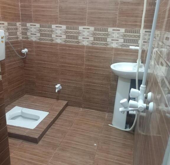 پانسیون Jinnah Inn Guest House