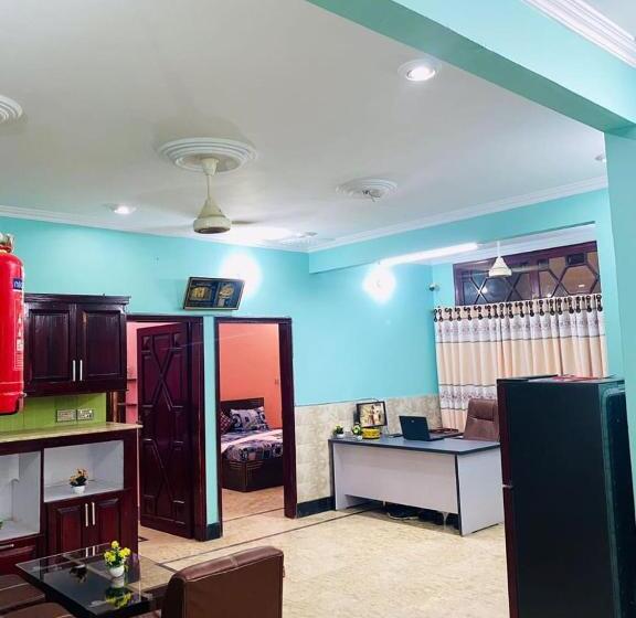 پانسیون Jinnah Inn Guest House