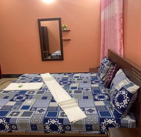 پانسیون Jinnah Inn Guest House