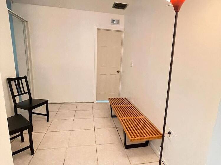 ペンション Ludge By Eco Shared