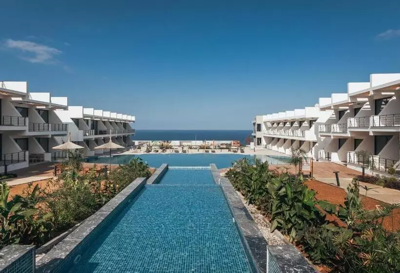 Majatalo Pearl Island Homes