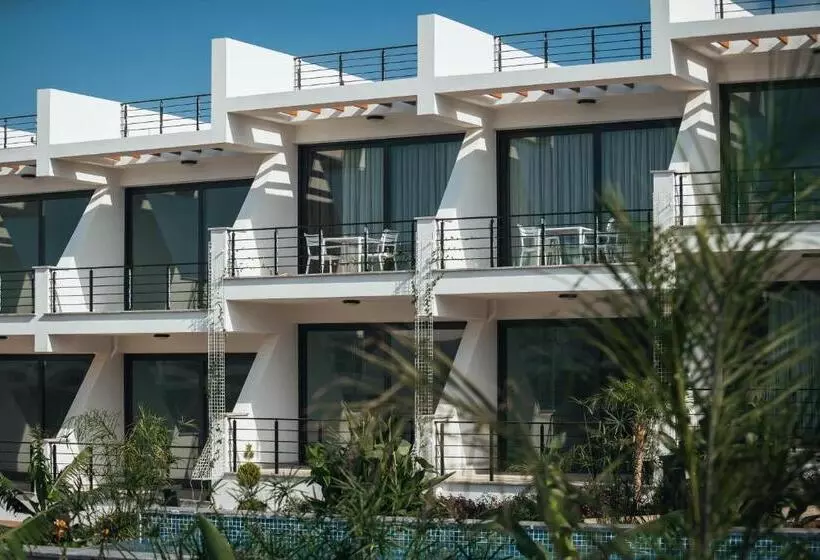 Majatalo Pearl Island Homes