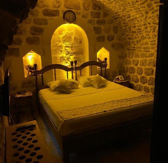 تختخواب و صبحانه Hanedan Konağı Butik Otel Deluxe Queen Bed Double Room Verdo