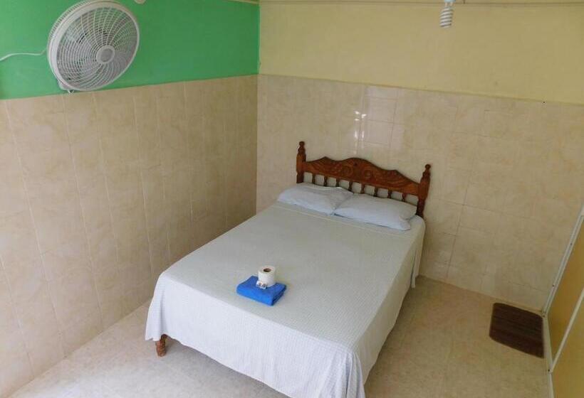 Hotel Centro Social Ecoturistico La Alberca