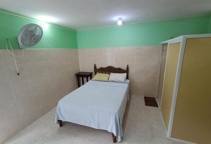 Hotel Centro Social Ecoturistico La Alberca