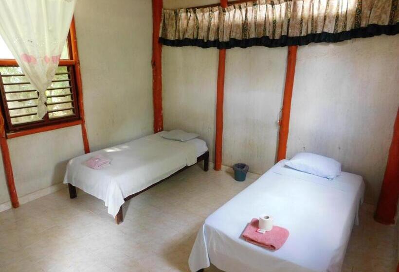 Hotel Centro Social Ecoturistico La Alberca