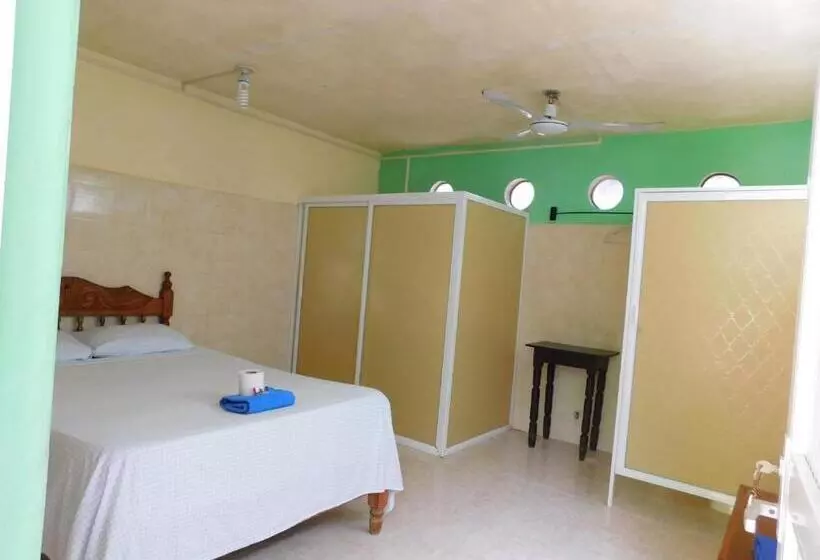 Hotelli Centro Social Ecoturistico La Alberca