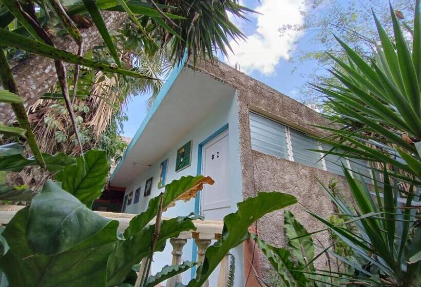 Hotel Centro Social Ecoturistico La Alberca