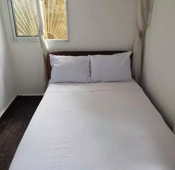هتل Hôtel Yriss