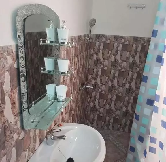 هتل Hôtel Yriss