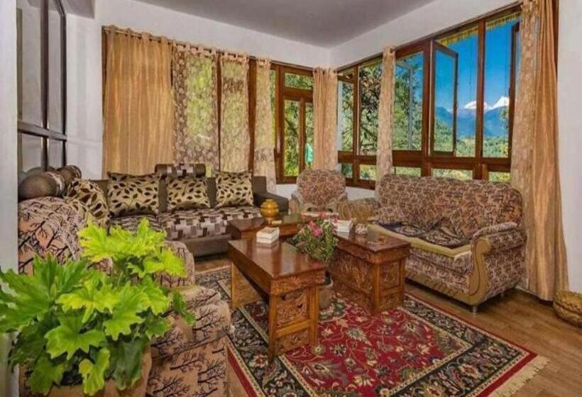 Отель Norbulingka Retreat