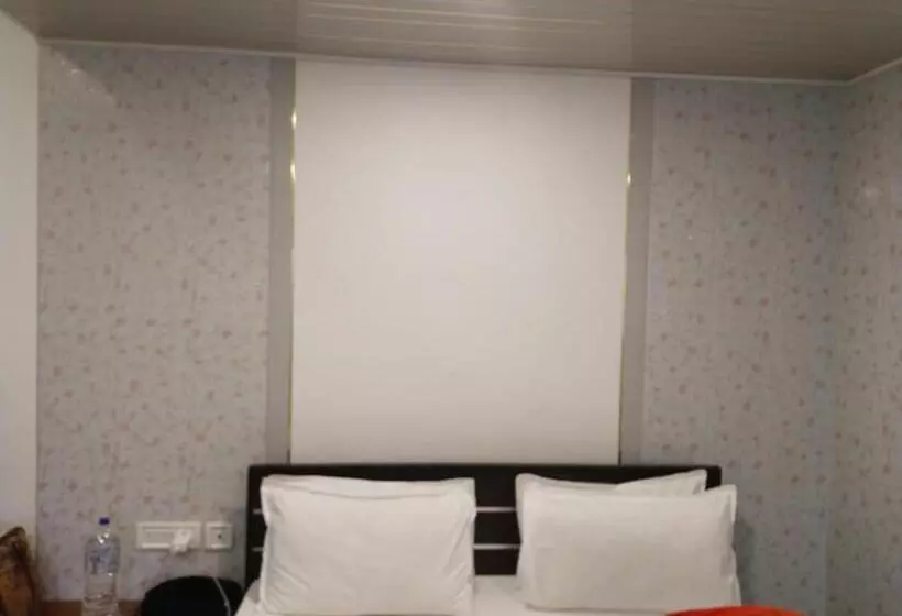 Hotelli Norbulingka Retreat