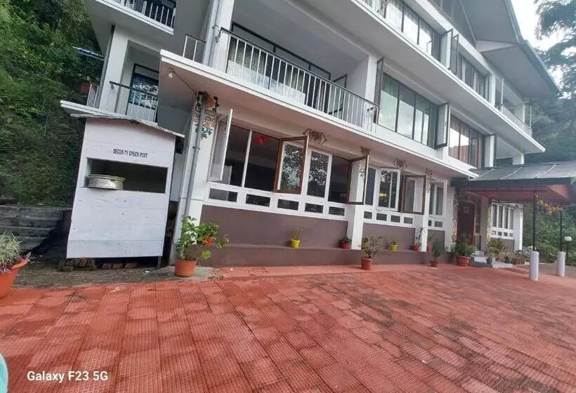 Hotelli Norbulingka Retreat