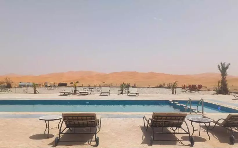 Hotelli Sandstar Palace