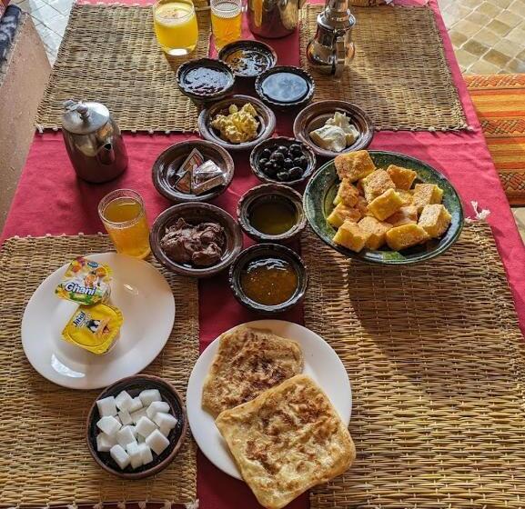 Hotel Sandstar Palace