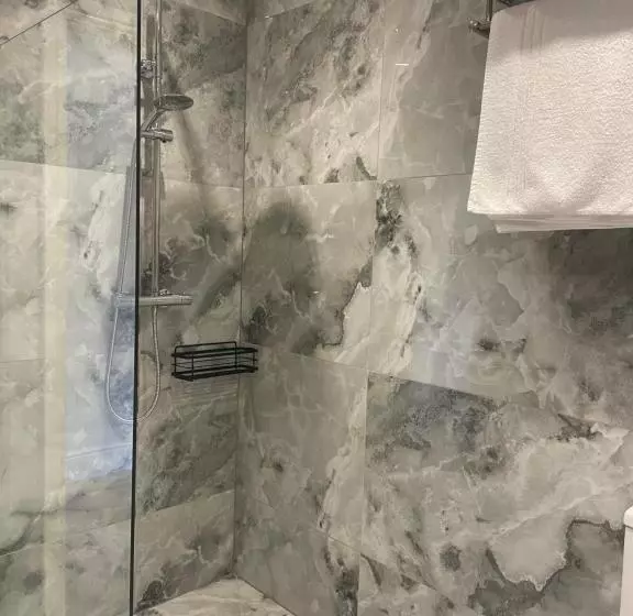 Hotelli The Green Inn