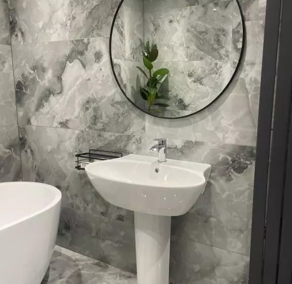 Hotelli The Green Inn