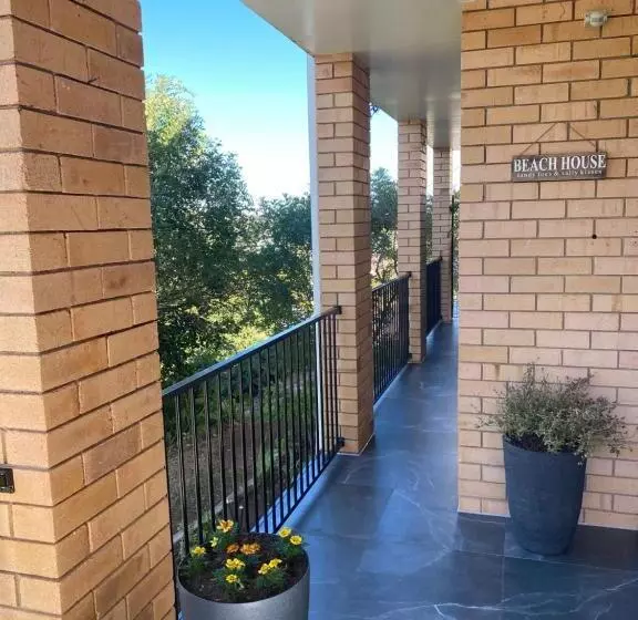 Majatalo Lush Accommodation