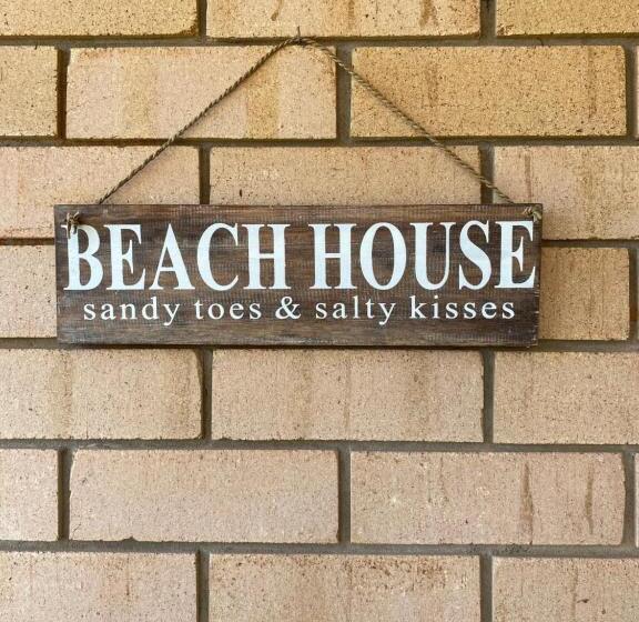 Пансион Lush Accommodation