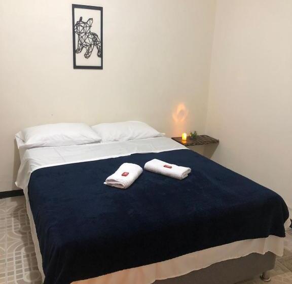 פנסיון Hostal El Marial E