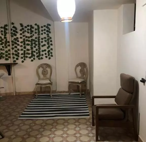 ペンション Hostal El Marial E