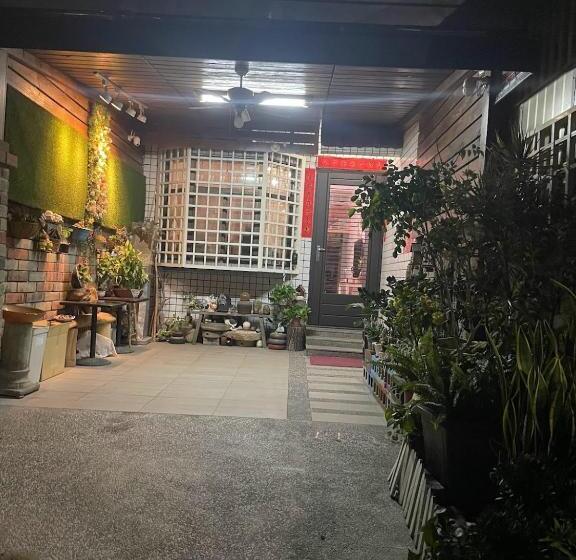 پانسیون Jiajia Inn