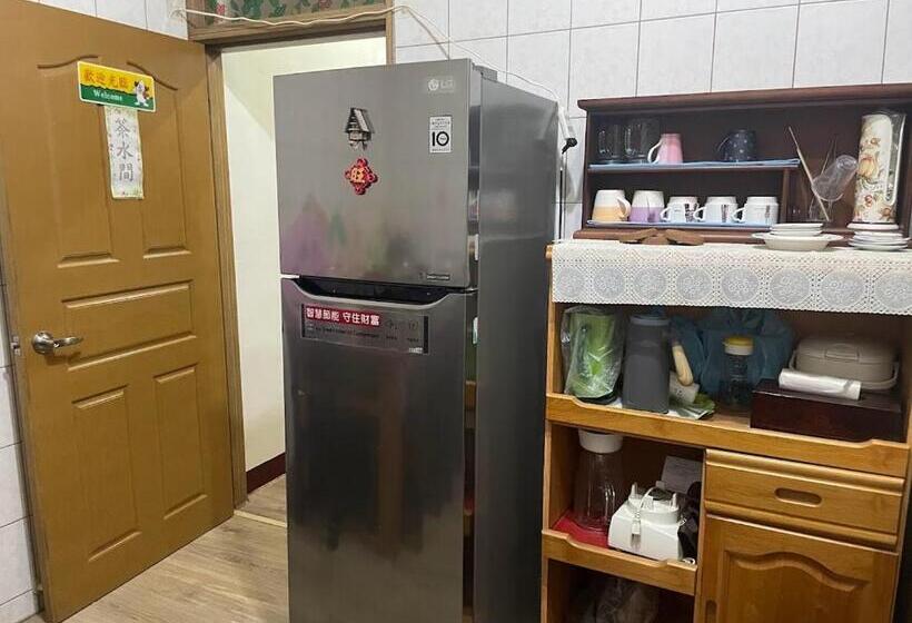 پانسیون Jiajia Inn