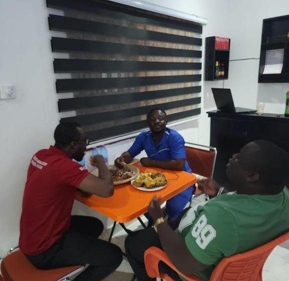 ペンション Oliver Cottage Guesthouse