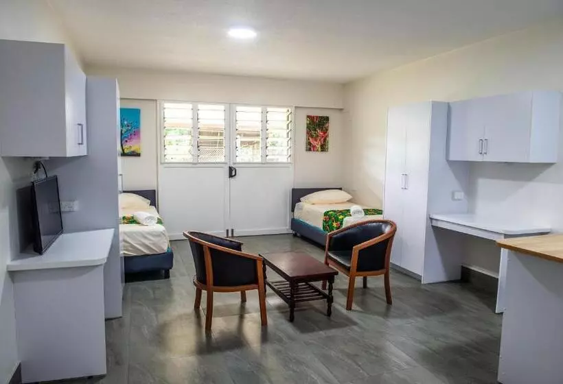 Yatulau Hotel And Conference