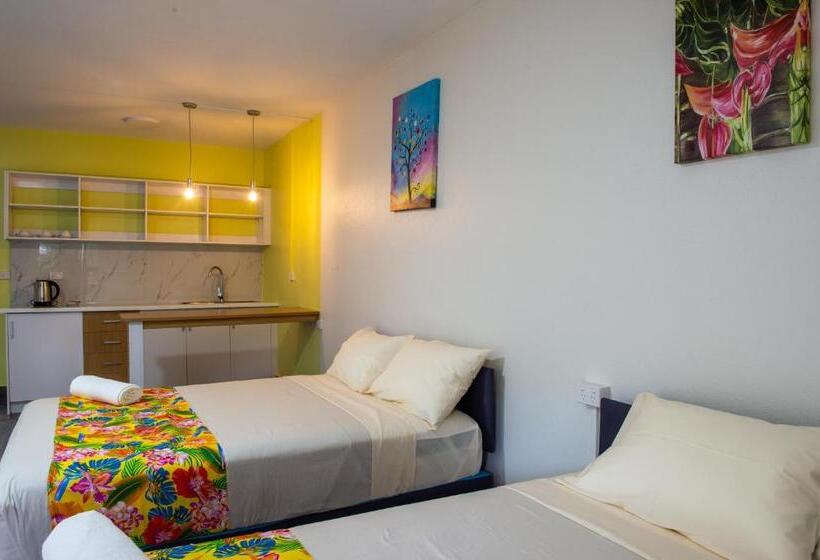 Yatulau Hotel And Conference