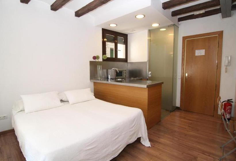 Bcn2stay Apartments