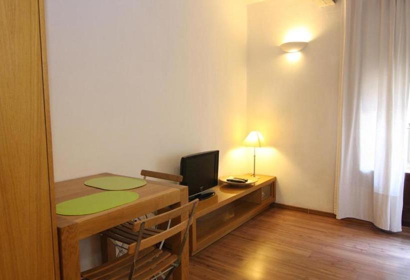 Bcn2stay Apartments