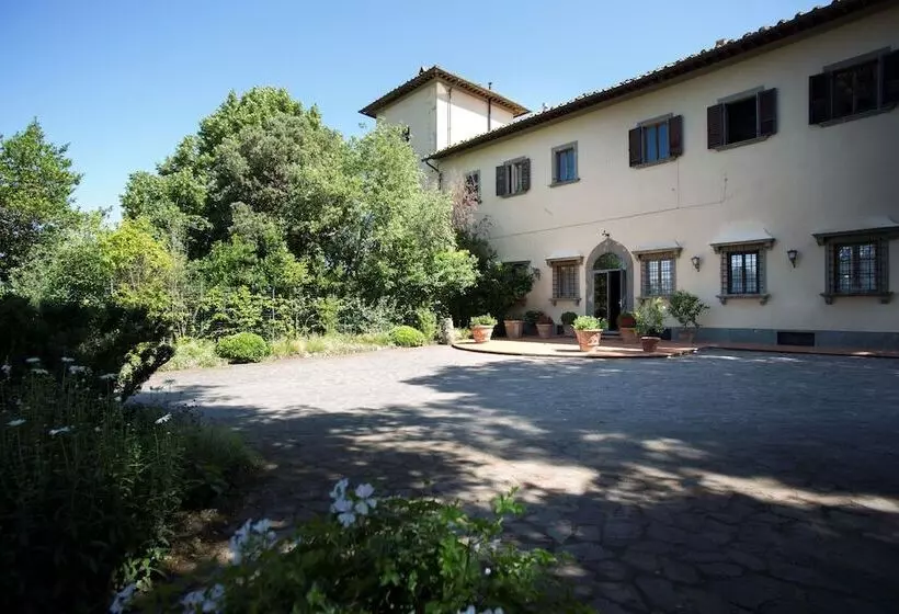 Aamiaismajoitus (B&B) Villa Fillinelle