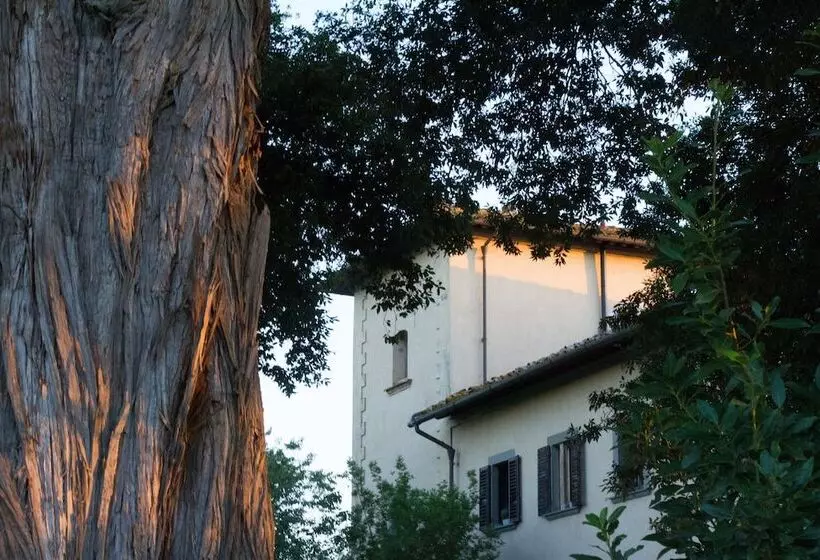 Aamiaismajoitus (B&B) Villa Fillinelle