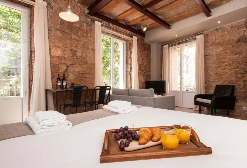 Decô Apartments Barcelona Born St