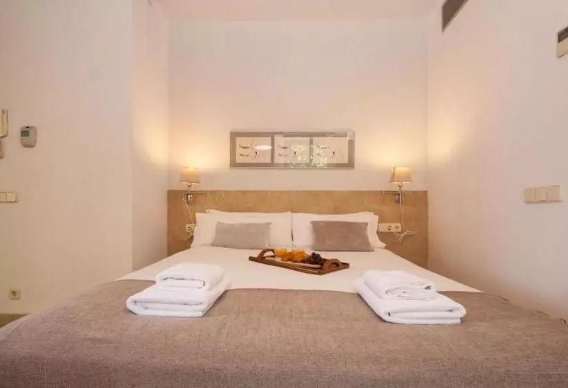 Decô Apartments Barcelona Born St
