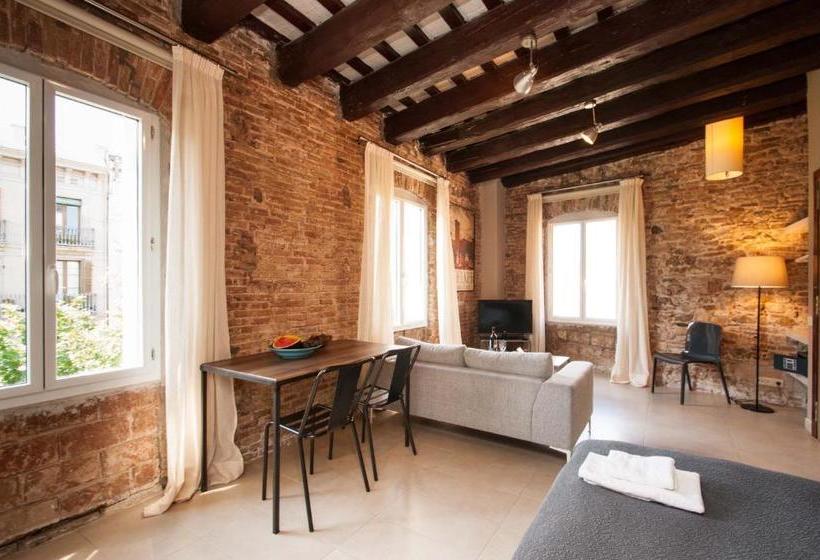 Decô Apartments Barcelona Born St