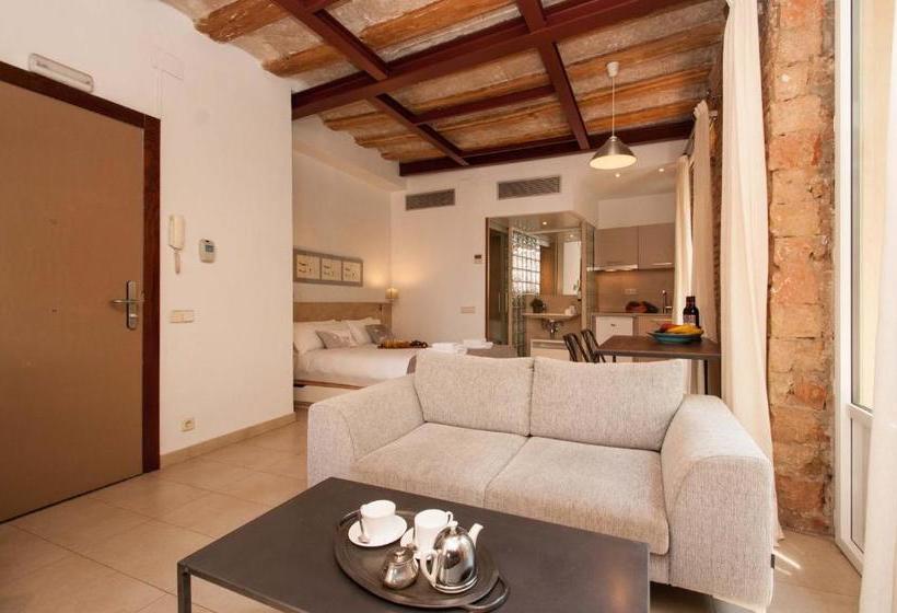 Decô Apartments Barcelona Born St