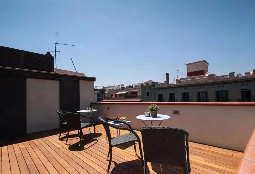 Decô Apartments Barcelona Born St