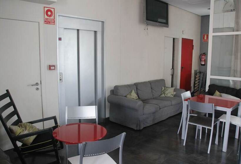 Hostal Francisco Salinas