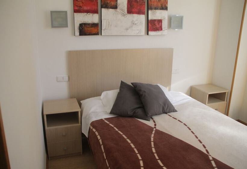 Hostal Francisco Salinas